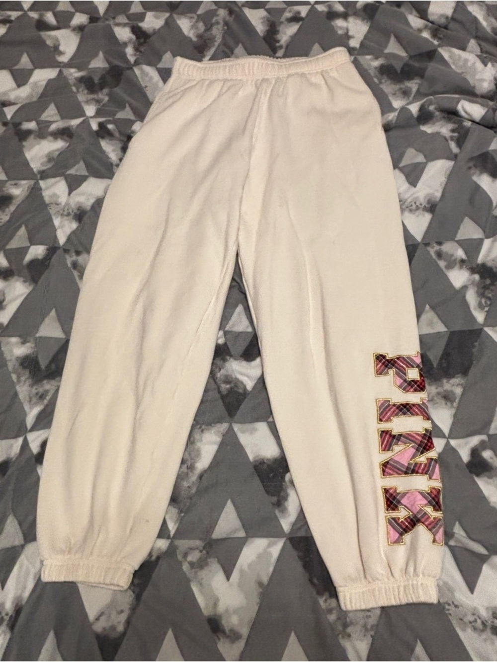 PINK Victoria's Secret Cream Sweatpants with Pink Plaid Logo